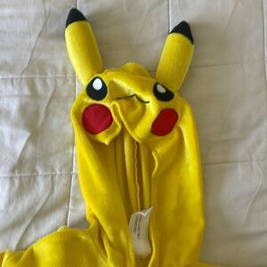 Pokemon Pitachu costume